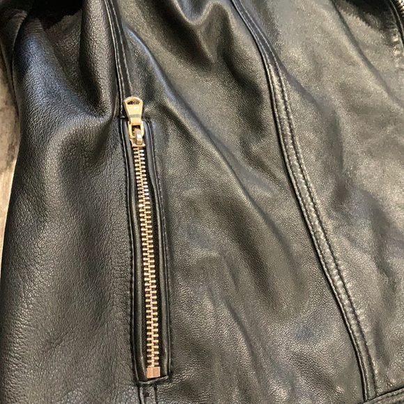 Guess all black leather motorcycle jacket - Picture 3 of 9